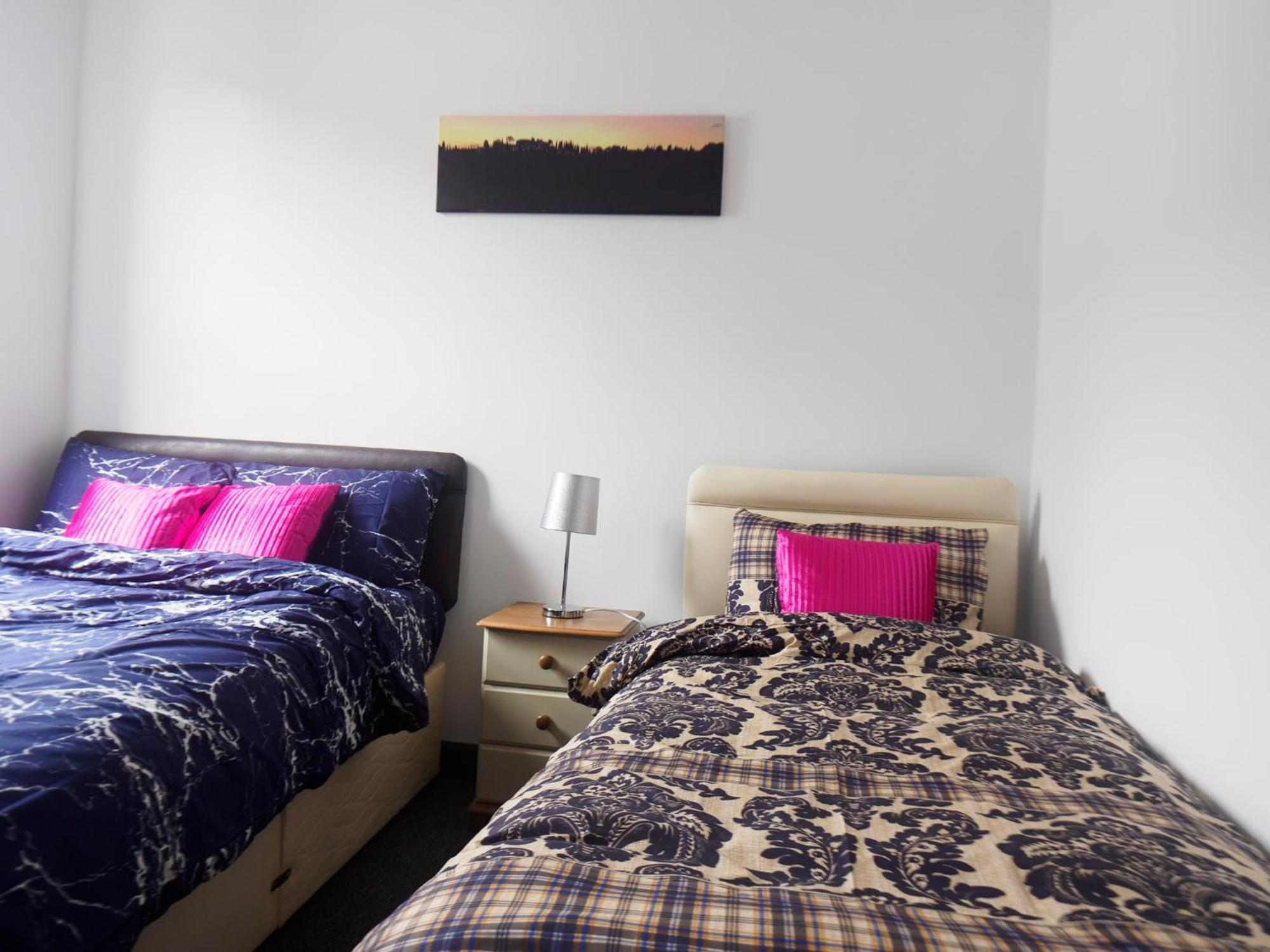 Chatham Lodge Family Room 2 Ensuite Stoke-on-Trent Eksteriør billede